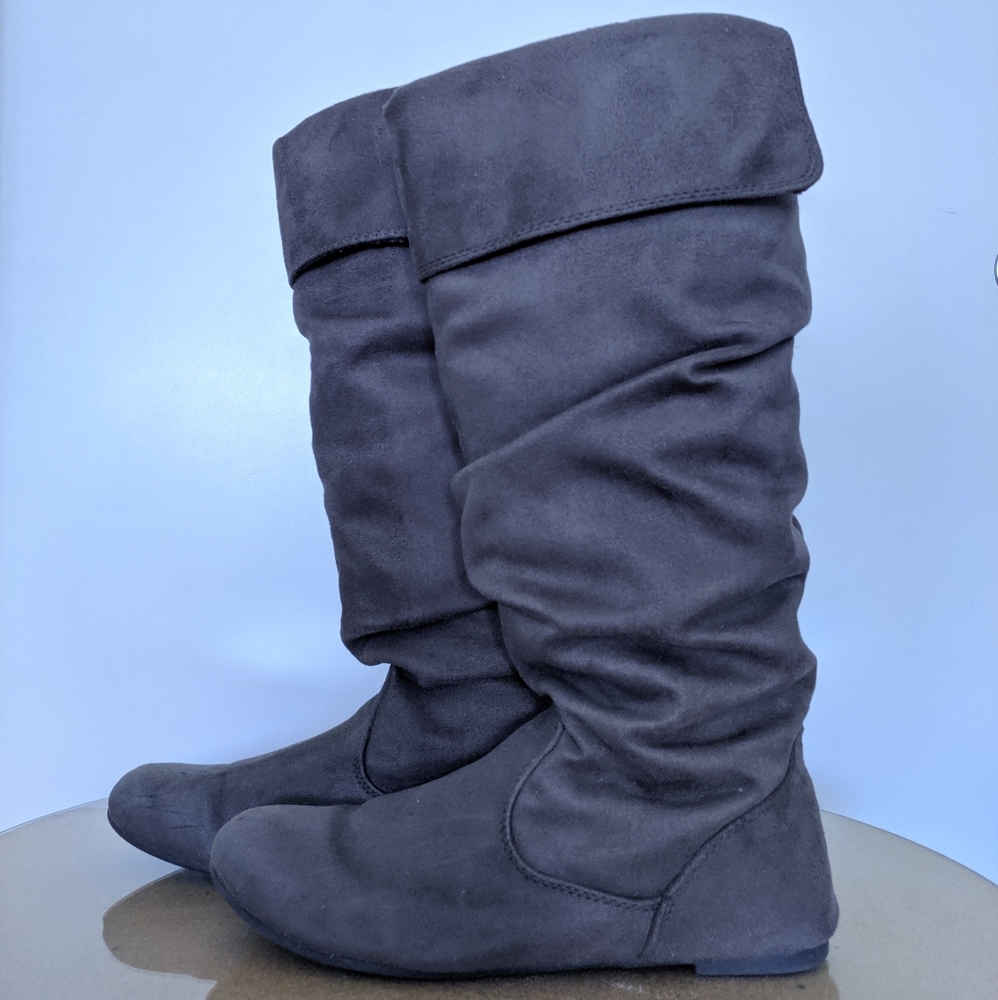 Slouchy Suede Gray Knee High Boots 7